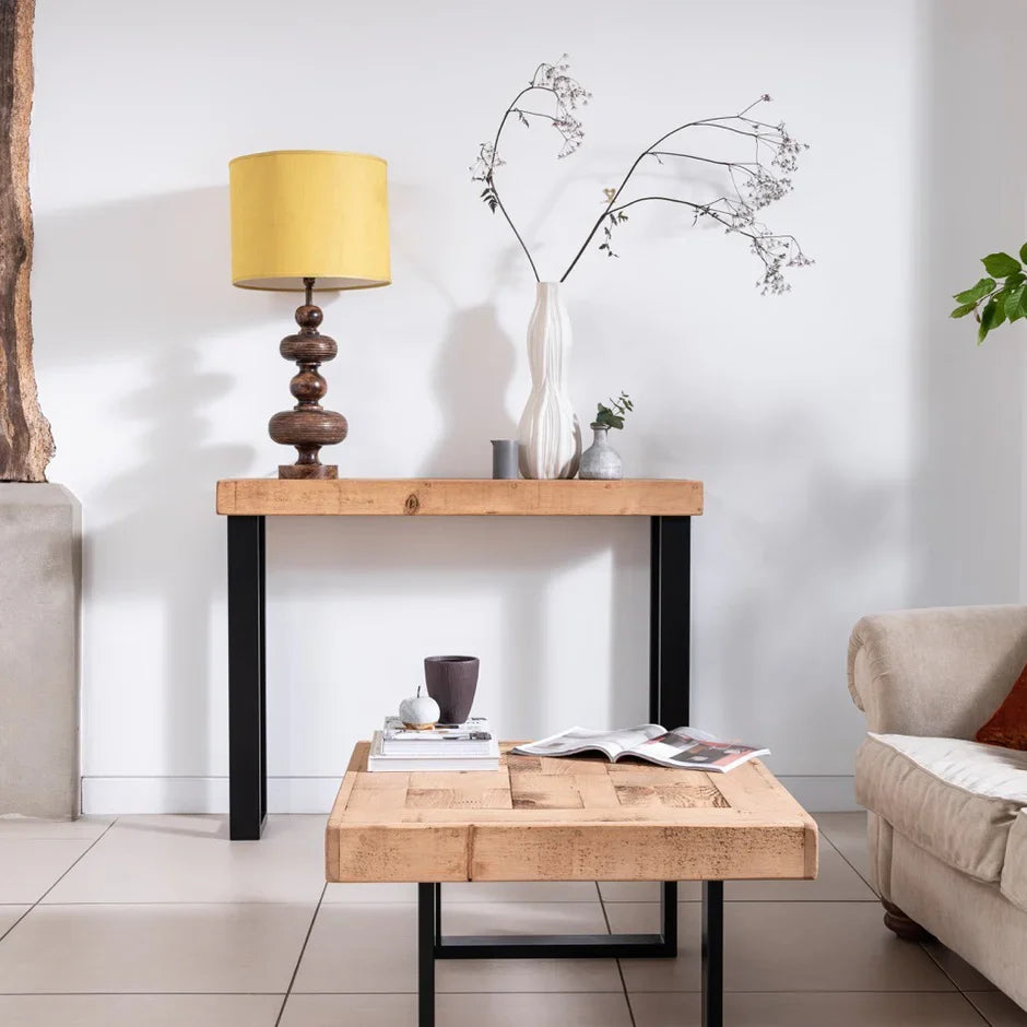 What To Look For When Choosing A Wooden Console Table