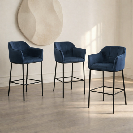 Bar Stools Boston with black metal base