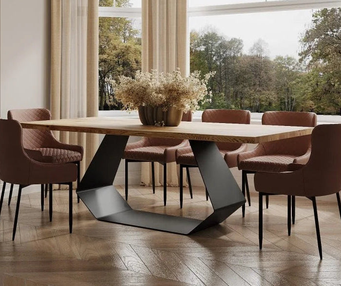 <h1>Luxury Dining Table and Chairs</h1>