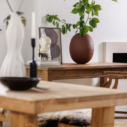 Grantham Thick Dining Industrial Dining Table with Wooden Square Legs