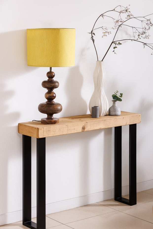 <h2><strong>Console Table</strong></h2>