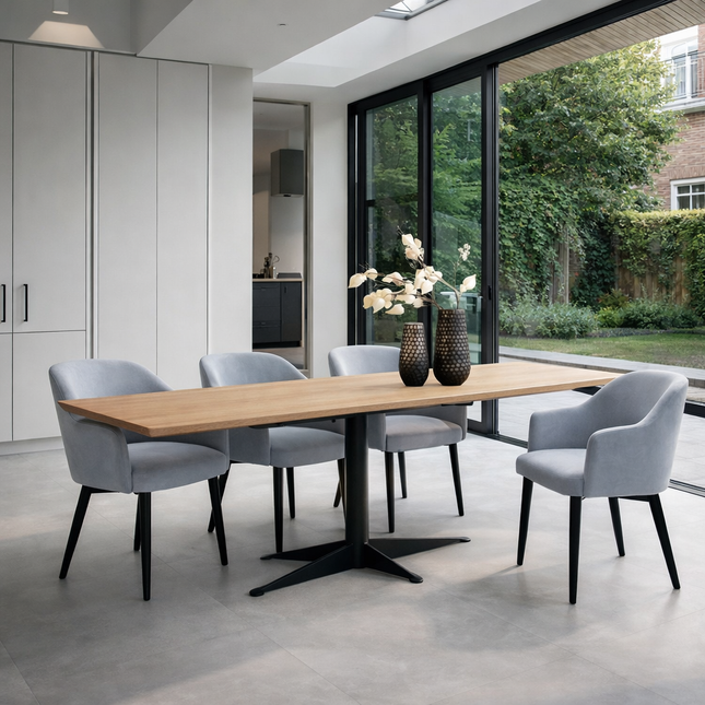 Welton Oak Dining Table