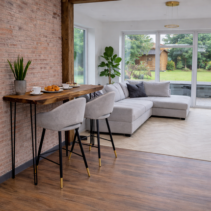 Firsby Breakfast Bar