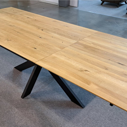 Solid Oak Extendable Kitchen Dining Table with STAR LEGS – Industrial Rustic HARDWOOD Table Clar 040