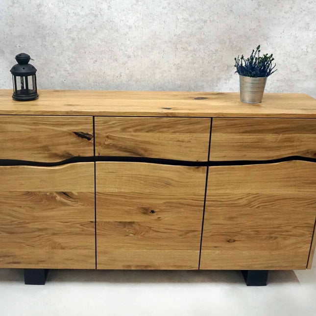 Loft chest of drawers made of solid oak Ofcaster