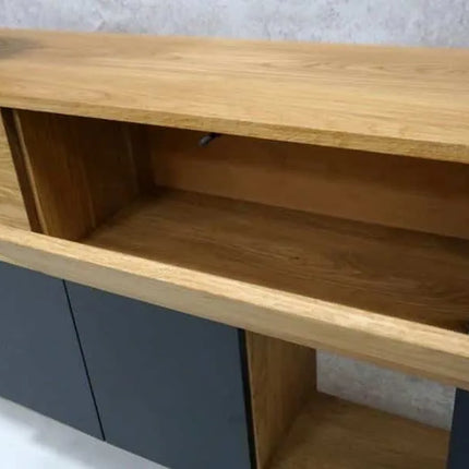 Oak loft console Hagnaby
