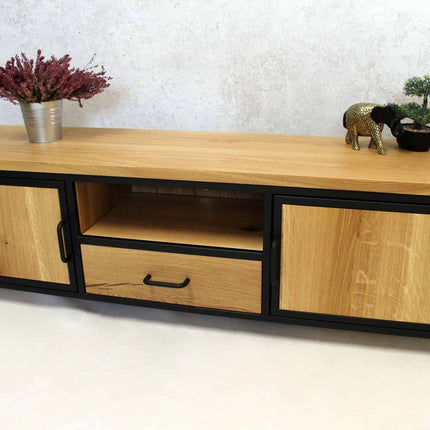 Oak TV cabinet Pinchbeck