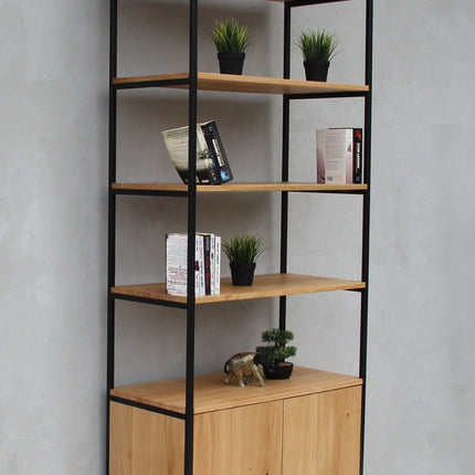 Oak Bookcase with oak wood elements ART