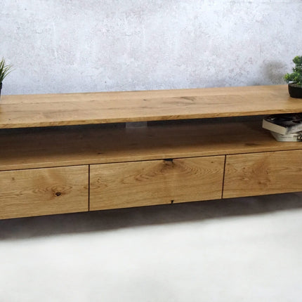 Oak TV cabinet Spanby