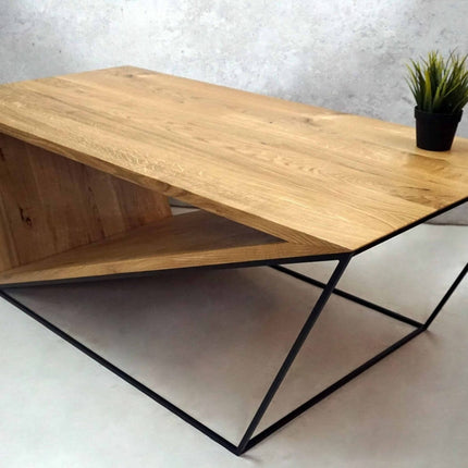 Oak coffee table Triangle